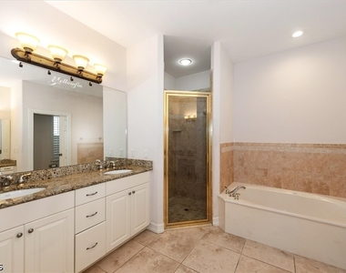 2024 Se 28th Terrace - Photo Thumbnail 10