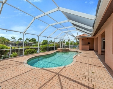 2024 Se 28th Terrace - Photo Thumbnail 19