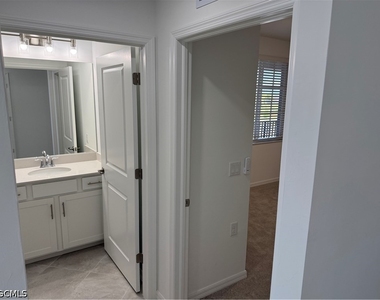 5491 Double Eagle Circle - Photo Thumbnail 10