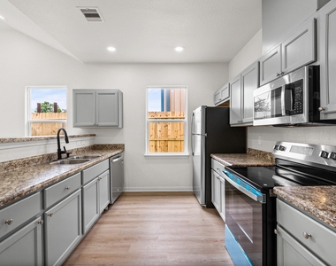 4415 Castor Street - Photo Thumbnail 5