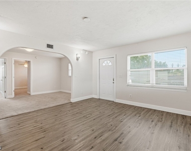 2342 Barden Street - Photo Thumbnail 9