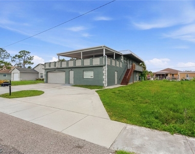 2342 Barden Street - Photo Thumbnail 1