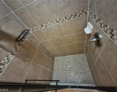 3001 51st Street Sw - Photo Thumbnail 16