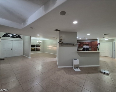 3001 51st Street Sw - Photo Thumbnail 30