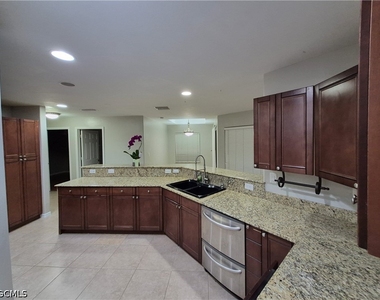 3001 51st Street Sw - Photo Thumbnail 29