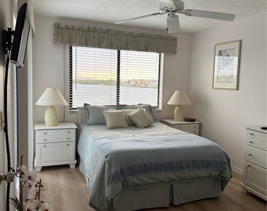 4835 Bonita Beach Road - Photo Thumbnail 6