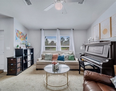 5013 Se Tradewinds Circle - Photo Thumbnail 2
