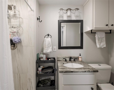 3310 Crawford Street - Photo Thumbnail 3