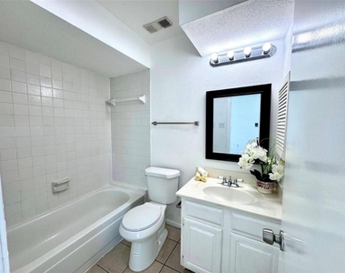 9901 Sharpcrest Street - Photo Thumbnail 21