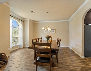 12206 Walden Rd - Photo Thumbnail 6