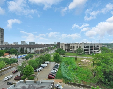 5925 Almeda Road - Photo Thumbnail 11