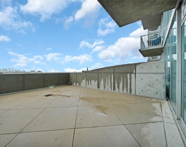5925 Almeda Road - Photo Thumbnail 5