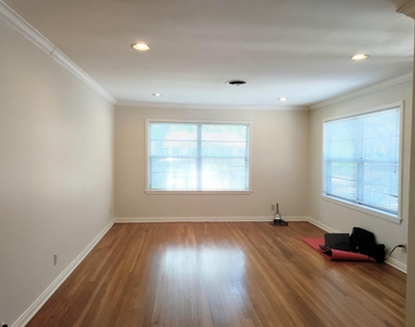 5559 Aspen Street - Photo Thumbnail 1