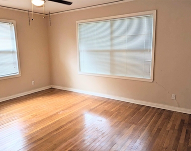 5559 Aspen Street - Photo Thumbnail 8