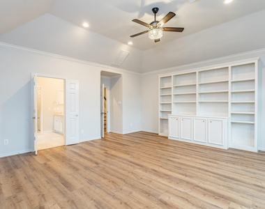 2504 Park Street - Photo Thumbnail 19