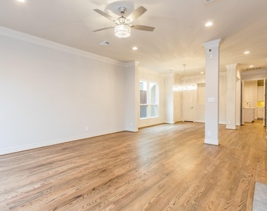 2504 Park Street - Photo Thumbnail 9