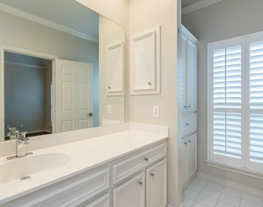 2504 Park Street - Photo Thumbnail 30