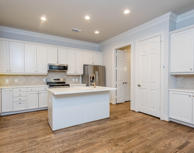 2504 Park Street - Photo Thumbnail 14