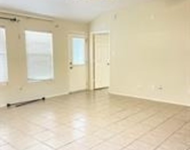 18235 Sorrell Oaks Lane - Photo Thumbnail 3