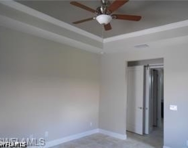 1901 Se 21st Terrace - Photo Thumbnail 8