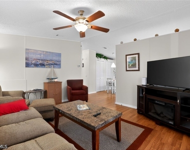 183 Oceans Boulevard - Photo Thumbnail 7