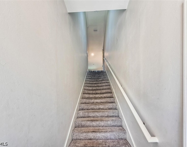 6960 Avalon Circle - Photo Thumbnail 2