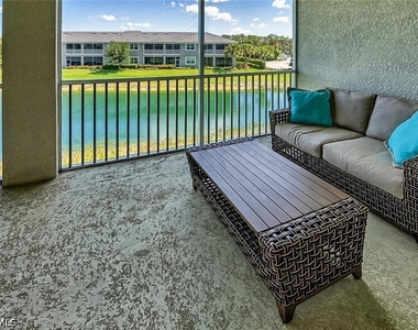 6960 Avalon Circle - Photo Thumbnail 22