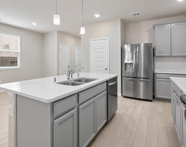 17542 Rosette Grass Drive - Photo Thumbnail 21