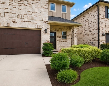 17542 Rosette Grass Drive - Photo Thumbnail 3