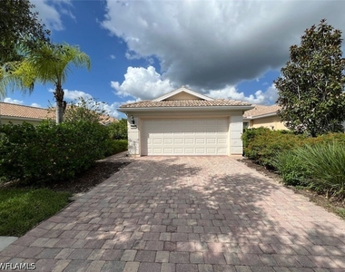 7294 Salerno Court - Photo Thumbnail 4