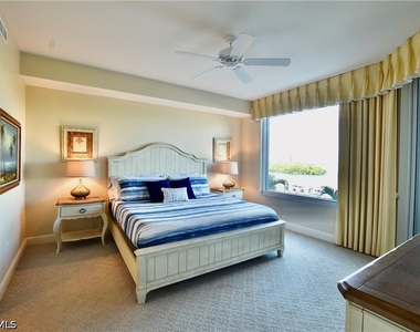 430 Cove Tower Drive - Photo Thumbnail 10
