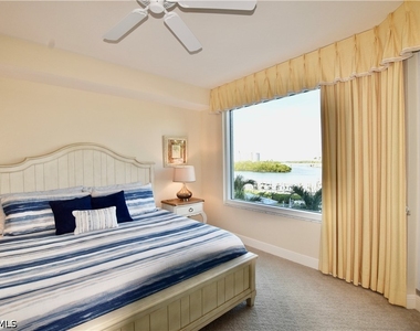 430 Cove Tower Drive - Photo Thumbnail 11