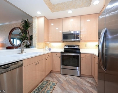 430 Cove Tower Drive - Photo Thumbnail 24