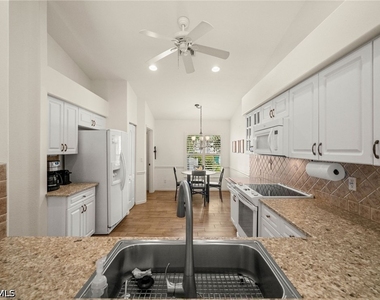 8167 Ibis Cove Circle - Photo Thumbnail 4