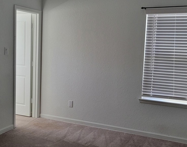 579 Dry Fork Lane - Photo Thumbnail 16