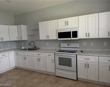 4786 Jordan Avenue - Photo Thumbnail 4