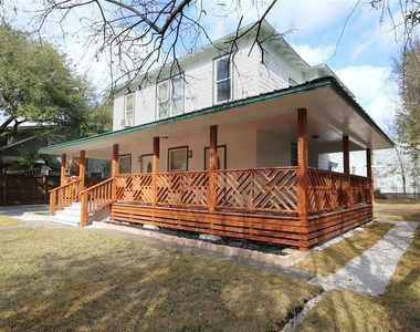 4445 Rusk - Photo Thumbnail 2