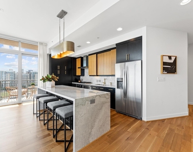 2207 Bancroft Street - Photo Thumbnail 4