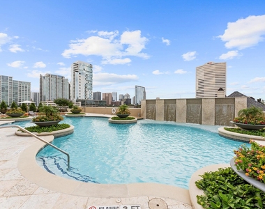 2207 Bancroft Street - Photo Thumbnail 26
