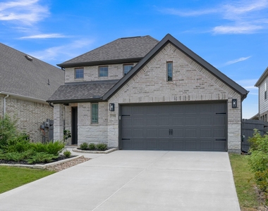 17446 Vino Vines Lane - Photo Thumbnail 1