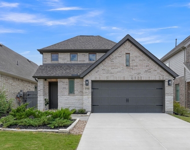 17446 Vino Vines Lane - Photo Thumbnail 2
