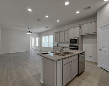 17446 Vino Vines Lane - Photo Thumbnail 16