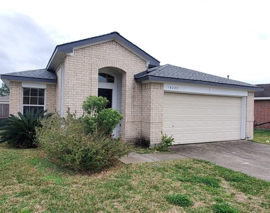 18203 Afton Hollow Lane - Photo Thumbnail 1