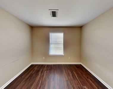 4407 Nueces River Loop - Photo Thumbnail 11