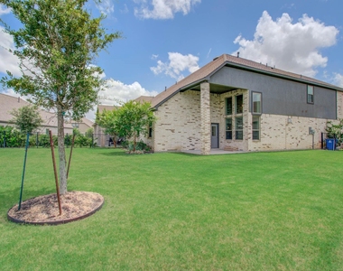 11006 Bexley Village Court - Photo Thumbnail 39