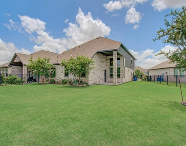 11006 Bexley Village Court - Photo Thumbnail 40