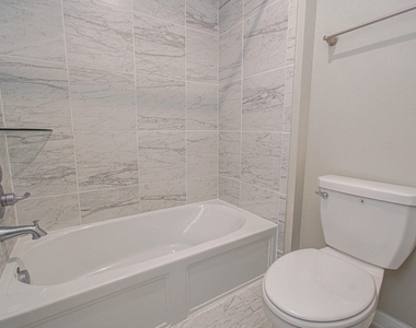 11006 Bexley Village Court - Photo Thumbnail 37
