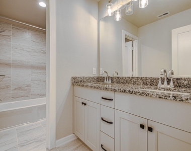 11006 Bexley Village Court - Photo Thumbnail 36