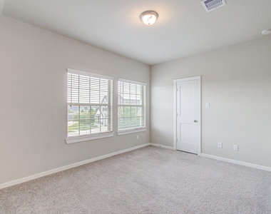 11006 Bexley Village Court - Photo Thumbnail 31