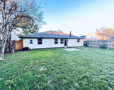 19739 Moonhollow Drive - Photo Thumbnail 23